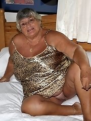 grandmother big boobs sex photos
