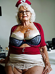 Granny naked pics